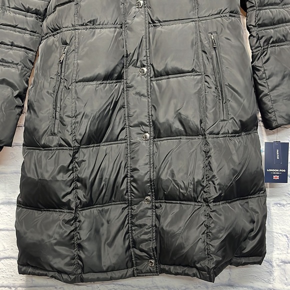 NWT-LONDON FOG Women's Chevron Coat with Faux Fur Trimmed Hood - Picture 6 of 8